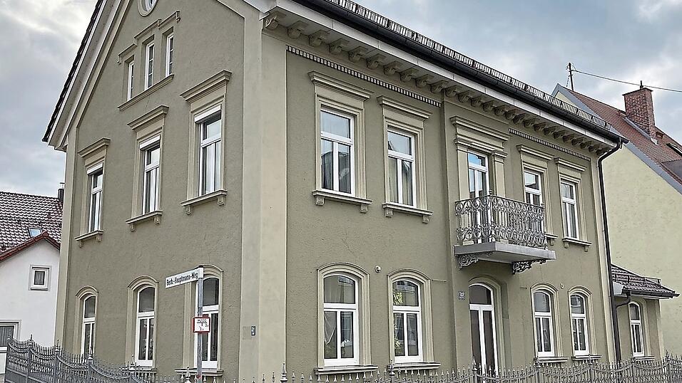 Das sp&auml;tklassizistische Wohnhaus beim Maurermoaster in Au.