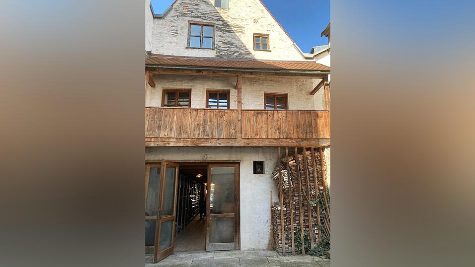 Die Rückseite des Hauses Neustadt 501 ist vielen noch unbekannt. Das soll sich demnächst ändern. Die Rückseite des Hauses Neustadt 501 ist vielen noch unbekannt. Das soll sich demnächst ändern.