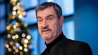 CSU-Chef Markus Söder geht der EU-Vorschlag zum Verbrenner-Aus nicht weit genug. (Archivbild) CSU-Chef Markus Söder geht der EU-Vorschlag zum Verbrenner-Aus nicht weit genug. (Archivbild)