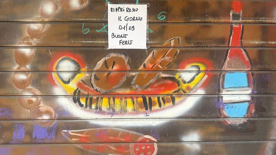 Ein kleines Kunstwerk - der Laden hat aber leider geschlossen. Ein kleines Kunstwerk - der Laden hat aber leider geschlossen.