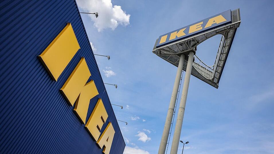 Ikea erzielte 2025 nach Angaben des Handelsforschungsinstituts EHI in Deutschland einen geschätzten Umsatz von 6,5 Milliarden Euro. Ikea erzielte 2025 nach Angaben des Handelsforschungsinstituts EHI in Deutschland einen geschätzten Umsatz von 6,5 Milliarden Euro.
