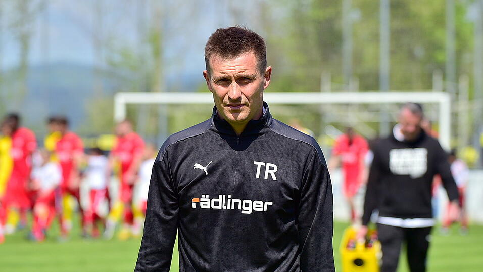 Josef 'Beppo' Eibl wird per 1. Juni 2025 Trainer mit Festanstellung beim FC Bayern München. Josef 'Beppo' Eibl wird per 1. Juni 2025 Trainer mit Festanstellung beim FC Bayern München.