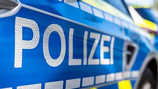 Die Polizei sucht nach dem Lastwagenfahrer