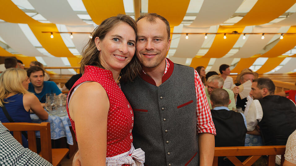 Die Partybilder vom Samstag, 10. August 2024, aus dem Festzelt Nothaft. Die Partybilder vom Samstag, 10. August 2024, aus dem Festzelt Nothaft.