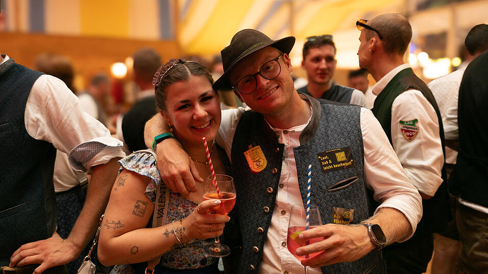 Die Partybilder vom Samstag, 9. August, aus dem Festzelt Reisinger. Die Partybilder vom Samstag, 9. August, aus dem Festzelt Reisinger.