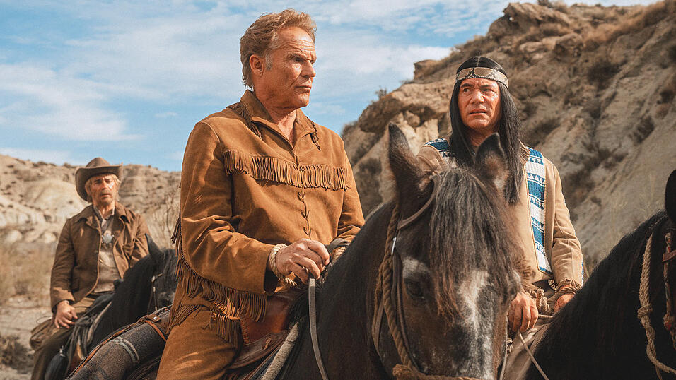 Abahachi (Michael „Bully“ Herbig, rechts) und Ranger (Christian Tramitz) reiten wieder ins Abenteuer.