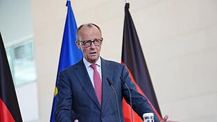 Bundeskanzler Merz sieht das Verh&auml;ltnis zu US-Pr&auml;sident Trump weiter als gut an.