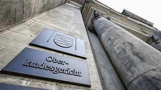 Vor dem OLG Dresden beginnt im November die Hauptverhandlung gegen die Ehefrau des verurteilten NSU-Unterstützers André E..(Archivbild) Vor dem OLG Dresden beginnt im November die Hauptverhandlung gegen die Ehefrau des verurteilten NSU-Unterstützers André E..(Archivbild)