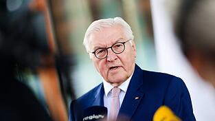Steinmeier findet ein Social-Media-Verbot f&uuml;r Kinder unter 14 Jahren sinnvoll. (Archivbild)