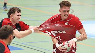 Vielversprechend: Dario Petrovski (re.) biss sich richtig rein und machte sein bisher bestes Match im TG-Trikot.