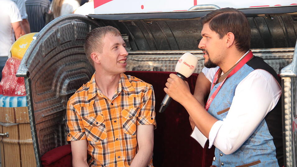 Schnappsch&uuml;sse von der Single-Couch aufgenommen am Samstag, 15. August (Foto: Paul Przybilla)
