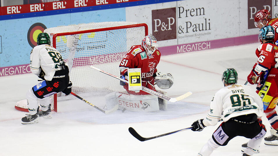 Nach 30 Sekunden in der Verlängerung sorgte Erdings Olivier Pouliot (l.) für die Entscheidung. Nach 30 Sekunden in der Verlängerung sorgte Erdings Olivier Pouliot (l.) für die Entscheidung.