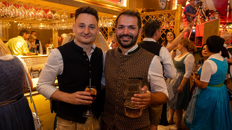 Die Partybilder vom Freitag, 9. August 2024, aus dem Festzelt Kr&ouml;nner.