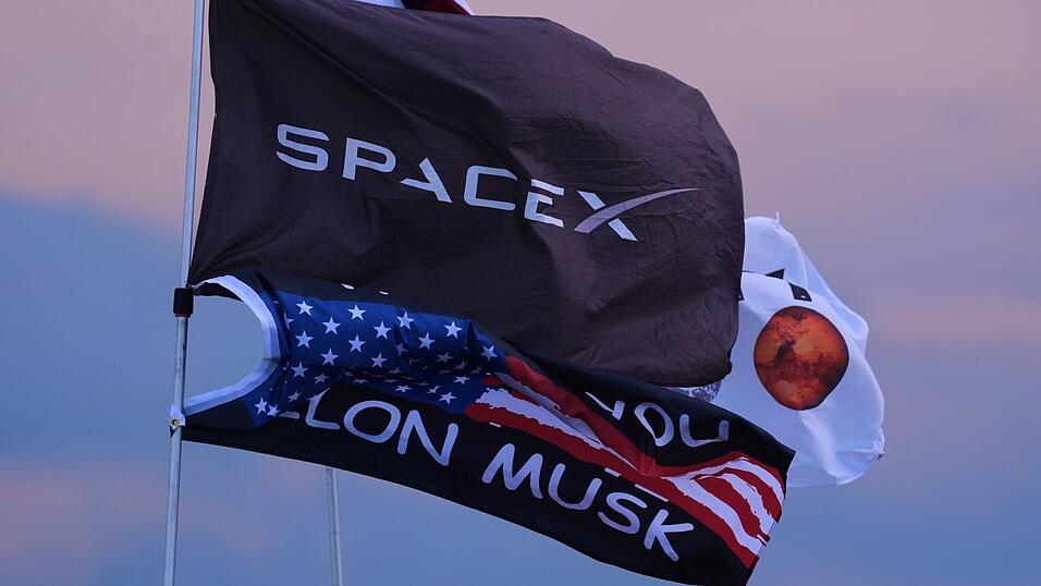 SpaceX und xAI werden beide von Elon Musk kontrolliert. (Archivbild)