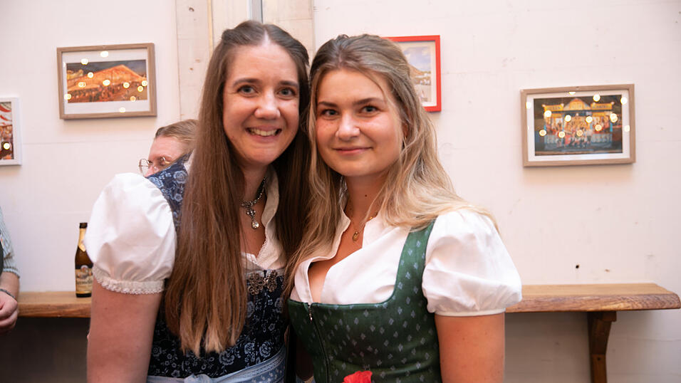 Die Partybilder vom Freitag, 8. August, aus dem Festzelt Greindl. Die Partybilder vom Freitag, 8. August, aus dem Festzelt Greindl.