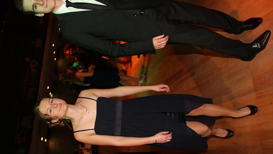 Die Bilder vom Abschlussball der Tanzschule Seidel in der Fraunhofer-Halle am 28. November. Die Bilder vom Abschlussball der Tanzschule Seidel in der Fraunhofer-Halle am 28. November.