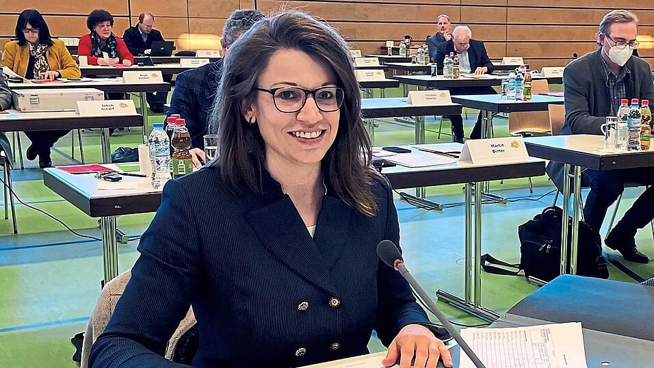 Martina Englhardt-Kopf tritt für die CSU im Bundeswahlkreis an. Martina Englhardt-Kopf tritt für die CSU im Bundeswahlkreis an.