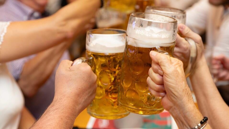 Die Partybilder vom Samstag, 8. August, aus dem Festzelt Krönner. Die Partybilder vom Samstag, 8. August, aus dem Festzelt Krönner.