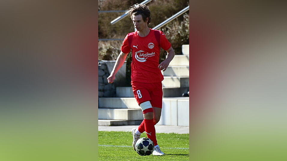 Moritz Rem sorgte mit seinem Tor f&uuml;r Plattling in Aiglsbach f&uuml;r die 1:0-Entscheidung.