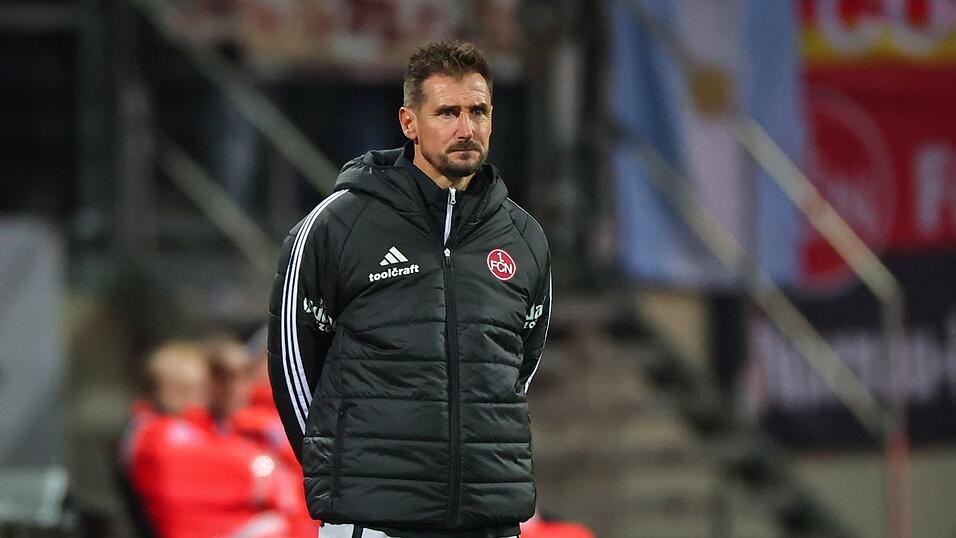 N&uuml;rnberg-Trainer Miroslav Klose glaubt an seine Offensive - auch ohne Toptorj&auml;ger Zoma.