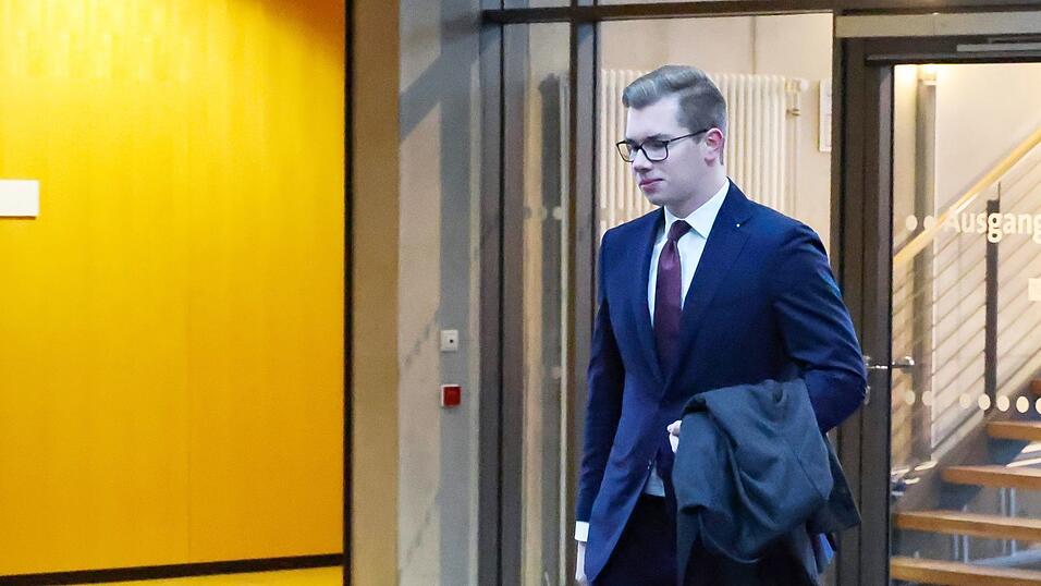 Der Landtagsabgeordnete Daniel Halemba f&uuml;hlt sich zu Unrecht beschuldigt.