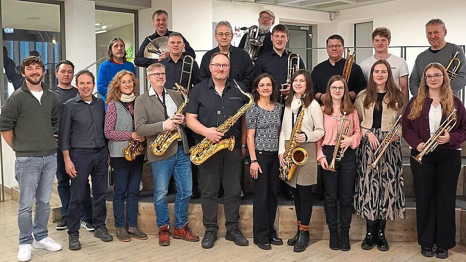 Am Samstagabend ist die Blasorchester Big Band Furth im Wald in der Park-Arena zu h&ouml;ren.
