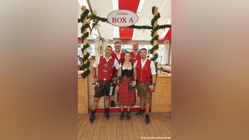 Die Partybilder vom Samstag, 13. August 2022, aus dem Festzelt Lechner.