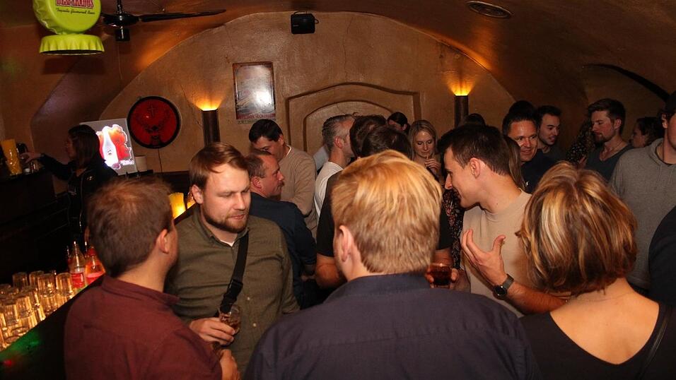So wurde am Samstag, 23. Oktober, im Beatschuppen in Landshut gefeiert - die Partybilder. So wurde am Samstag, 23. Oktober, im Beatschuppen in Landshut gefeiert - die Partybilder.