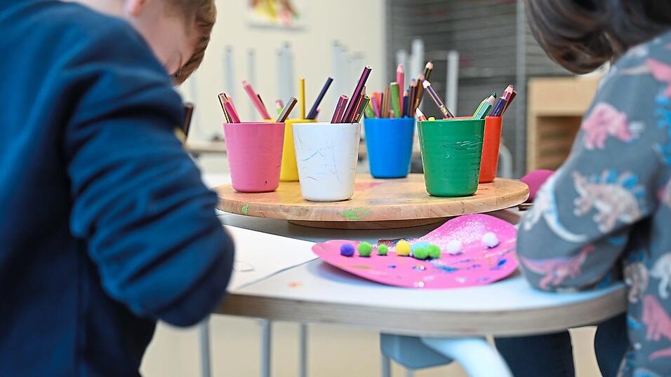 Wer seine Kinder in den Ergoldinger Kitas betreuen l&auml;sst, muss k&uuml;nftig zehn Prozent mehr zahlen. (Symbolfoto)