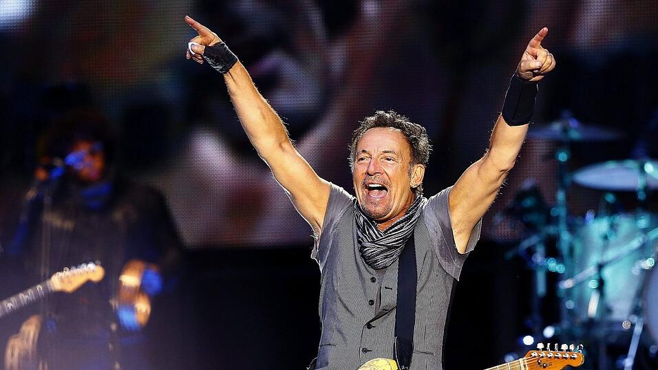 Bruce Springsteen begeistert seit Jahrzehnten. Jetzt wird er 70. Bruce Springsteen begeistert seit Jahrzehnten. Jetzt wird er 70.