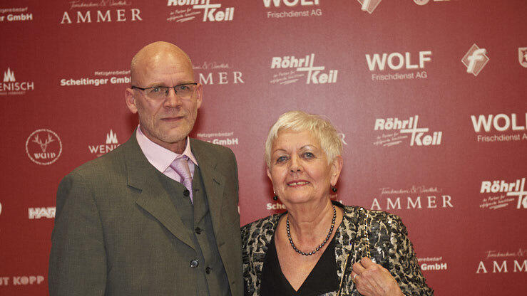 Die Metzgerzunft hat am Samstagabend in die Joseph-von-Fraunhofer-Halle eingeladen. Die Metzgerzunft hat am Samstagabend in die Joseph-von-Fraunhofer-Halle eingeladen.