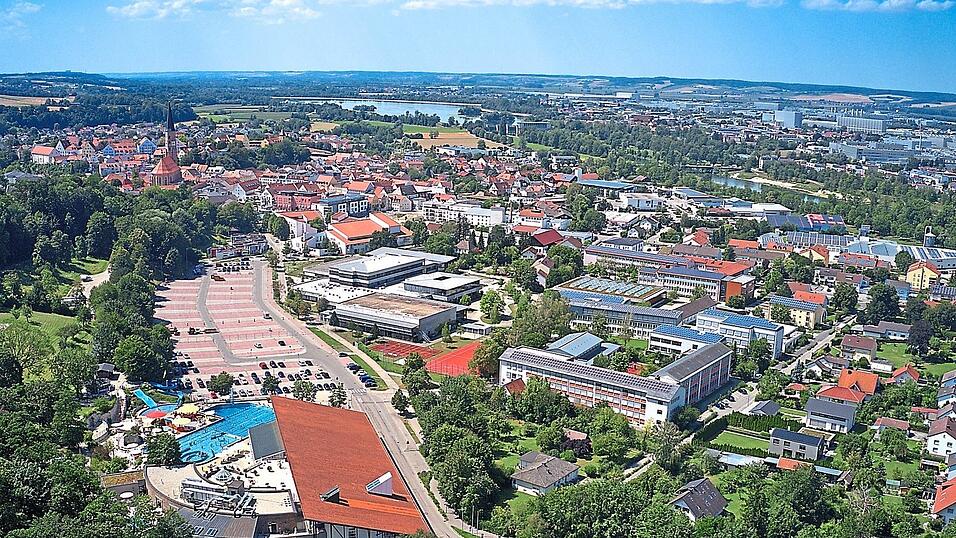 In Dingolfing wird es ab der nächsten Legislaturperiode 30 anstatt bisher 24 Stadträte geben.