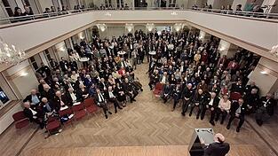 Volles Haus: Zum Neujahrsempfang in den Bernlochner kamen etliche Gäste, um den Rednern - hier CSU-Bundestagsabgeordneter Florian Oßner - zuzuhören und Impulse mitzunehmen. Volles Haus: Zum Neujahrsempfang in den Bernlochner kamen etliche Gäste, um den Rednern - hier CSU-Bundestagsabgeordneter Florian Oßner - zuzuhören und Impulse mitzunehmen.