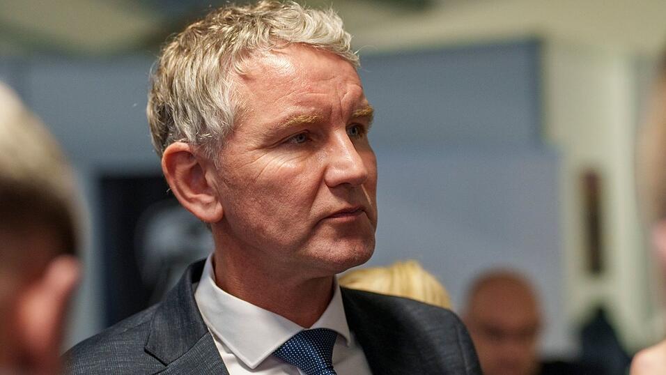 Die Stadt Lindenberg plant ein Redeverbot f&uuml;r AfD-Politiker H&ouml;cke. (Archivbild)