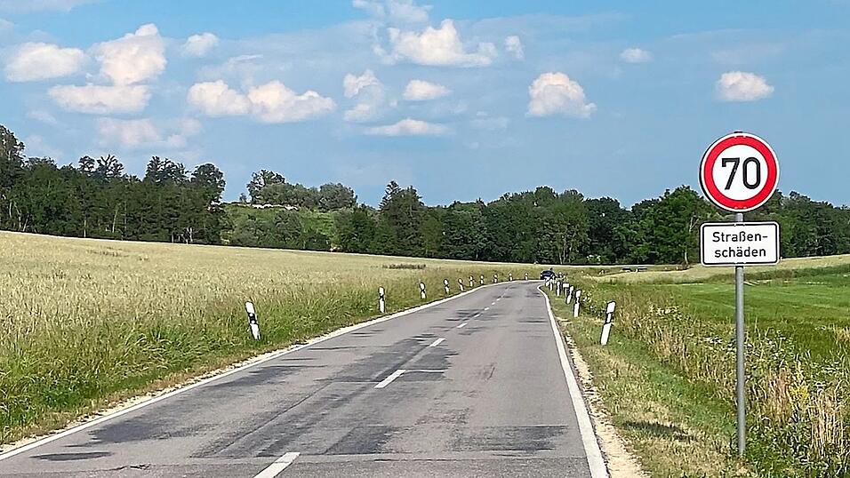 Die Kreisstraße FS 28 von Hörgersdorf nach Zieglberg wird 2027 ausgebaut. Die Kreisstraße FS 28 von Hörgersdorf nach Zieglberg wird 2027 ausgebaut.