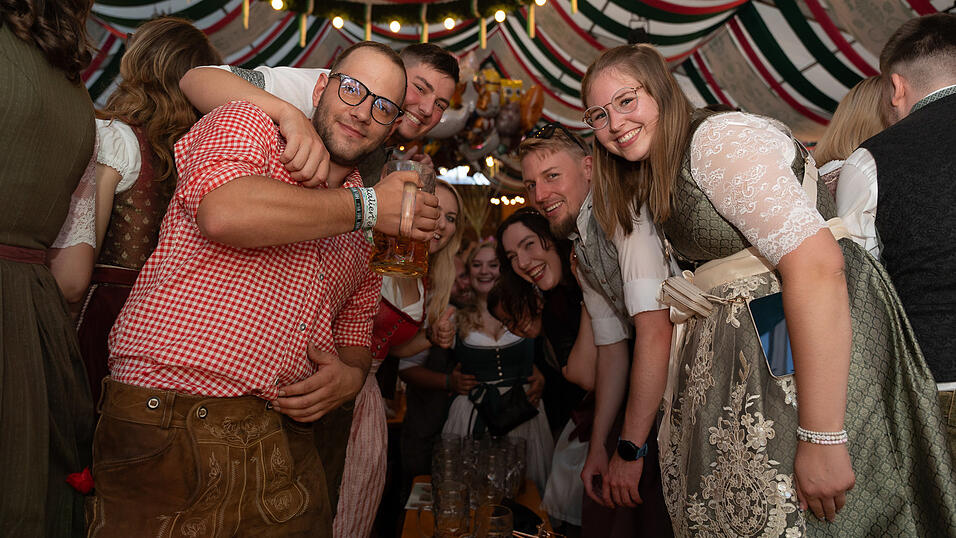 Die Partybilder vom Freitag, 11. August 2023, aus dem Festzelt Weckmann.