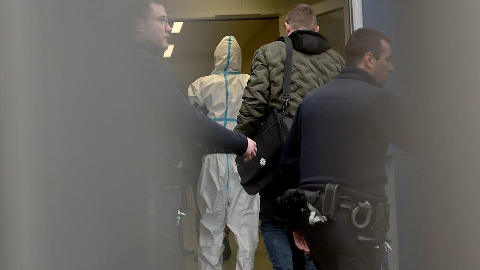 Der 28 Jahre alte Afghane war nach der Tat vorläufig in einer psychiatrischen Einrichtung untergebracht worden. (Archivbild) Der 28 Jahre alte Afghane war nach der Tat vorläufig in einer psychiatrischen Einrichtung untergebracht worden. (Archivbild)