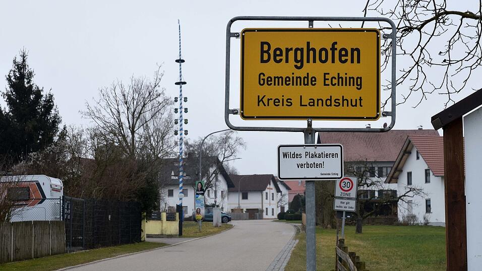 Diskussionen in Berghofen: Grund ist die geplante Bebauung mit Mehrfamilienh&auml;usern in der Ortsmitte.
