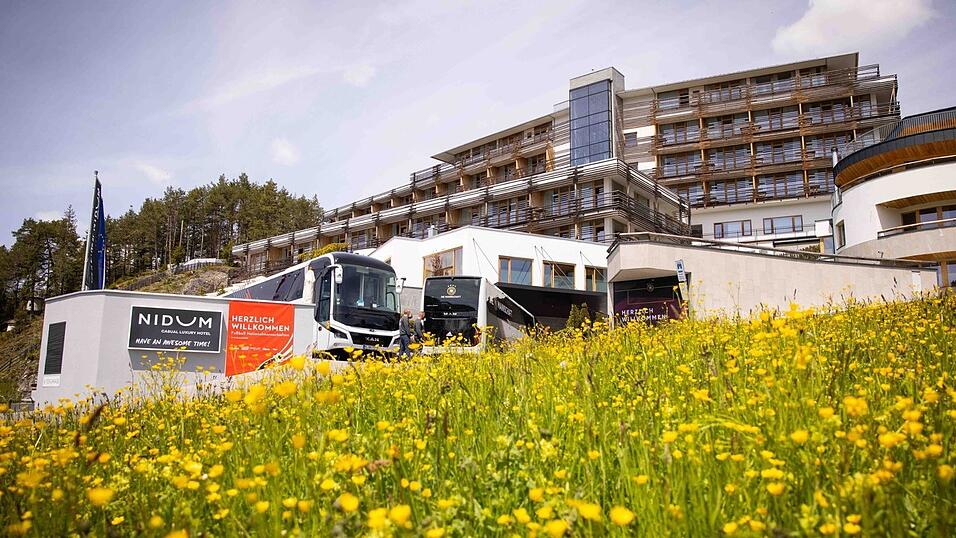 Im Hotel Nidum wohnt die deutsche Nationalmannschaft w&auml;hrend ihres EM-Trainingslagers in Tirol. Das Training der DFB-Auswahl vor der EM-Endrunde wird im nahegelegenen Seefeld stattfinden.