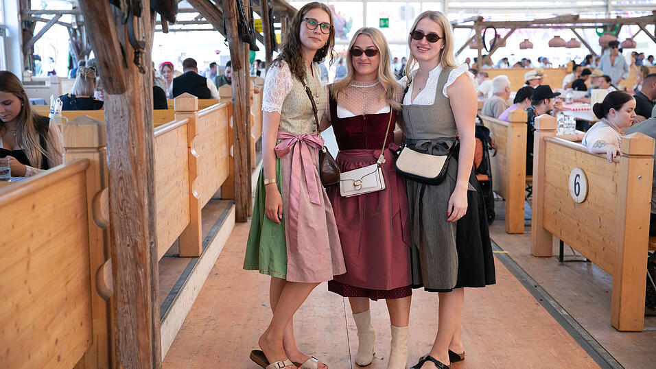 Die Partybilder vom Sonntag, 10. August, aus dem Festzelt Reisinger. Die Partybilder vom Sonntag, 10. August, aus dem Festzelt Reisinger.