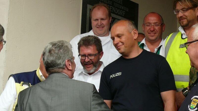 Der damalige Bundespr&auml;sident Joachim Gauck dankte Reiner Fleischmann und den anderen Notfallseelsorgern f&uuml;r ihren Einsatz.