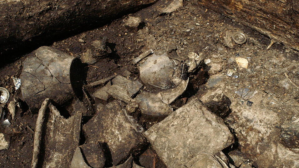 Aufregende Funde machten die Arch&auml;ologen am Kollerparkplatz. (Fotos: r&uuml;d)