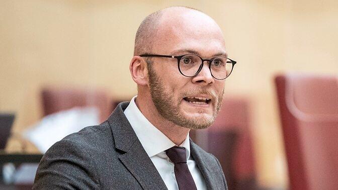 Fabian Mehring ist Parlamentarischer Gesch&auml;ftsf&uuml;hrer der Freien W&auml;hler im Landtag.