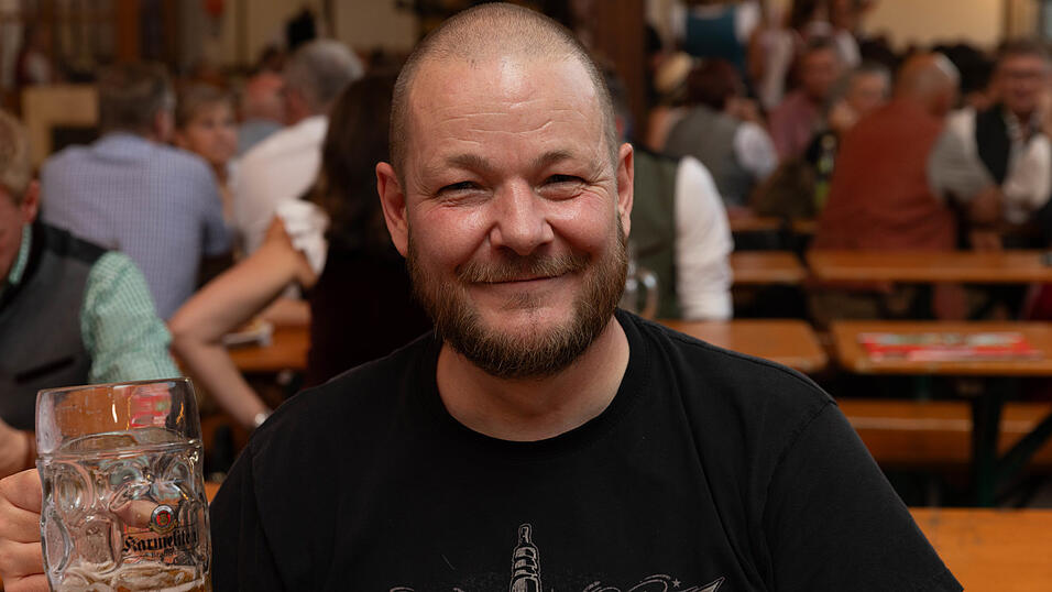 Die Partybilder vom Montag, 10. August, aus dem Festzelt Greindl. Die Partybilder vom Montag, 10. August, aus dem Festzelt Greindl.