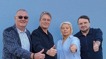 Die k&uuml;nftigen Plattlinger AfD-Stadtr&auml;te (v.l.) Fritz Fischl, Friedrich (Wim) Klingler, Doreen H&uuml;ttinger und Klaus Penzkofer sprachen &uuml;ber ihre Ziele.