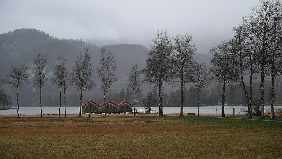Tr&uuml;be Aussichten: In Bayern werden Wolken und Regen erwartet - und in h&ouml;heren Lagen Schnee.