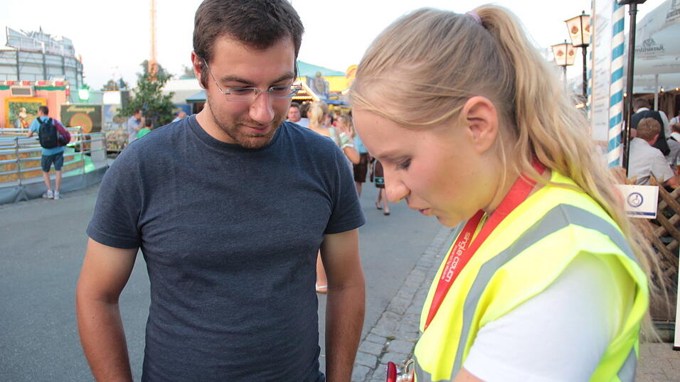 Schnappsch&uuml;sse von der Single-Couch aufgenommen am Donnerstag, 13. August (Foto: Paul Przybilla)