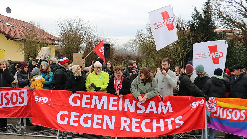 Eindrücke von der Gegendemonstration. Eindrücke von der Gegendemonstration.