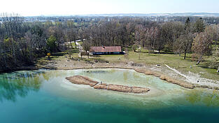 Der Badeweiher Gretlm&uuml;hle wird am Sonntag zum Wettkampfgel&auml;nde.