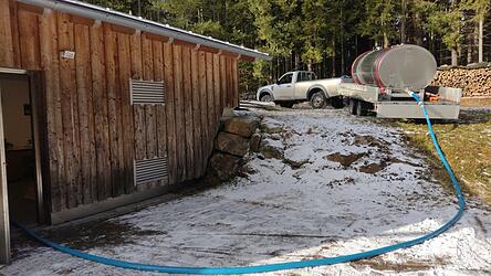 Derzeit wird der Hochbeh&auml;lter Oberried mittels Tankwagen versorgt. Das Wasser kommt aus den anderen Versorgungszonen.